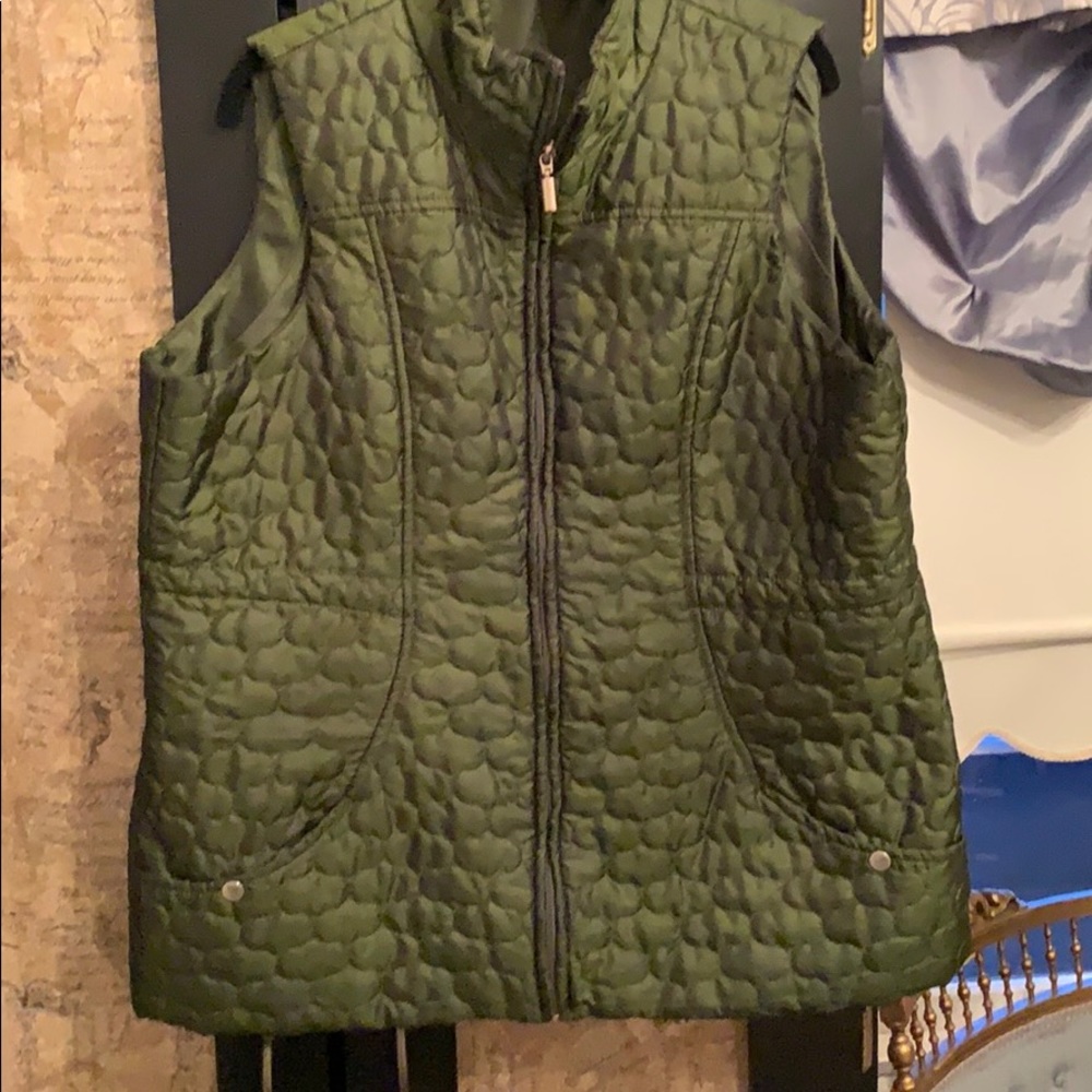 Never worn Indigo Brand olive vest